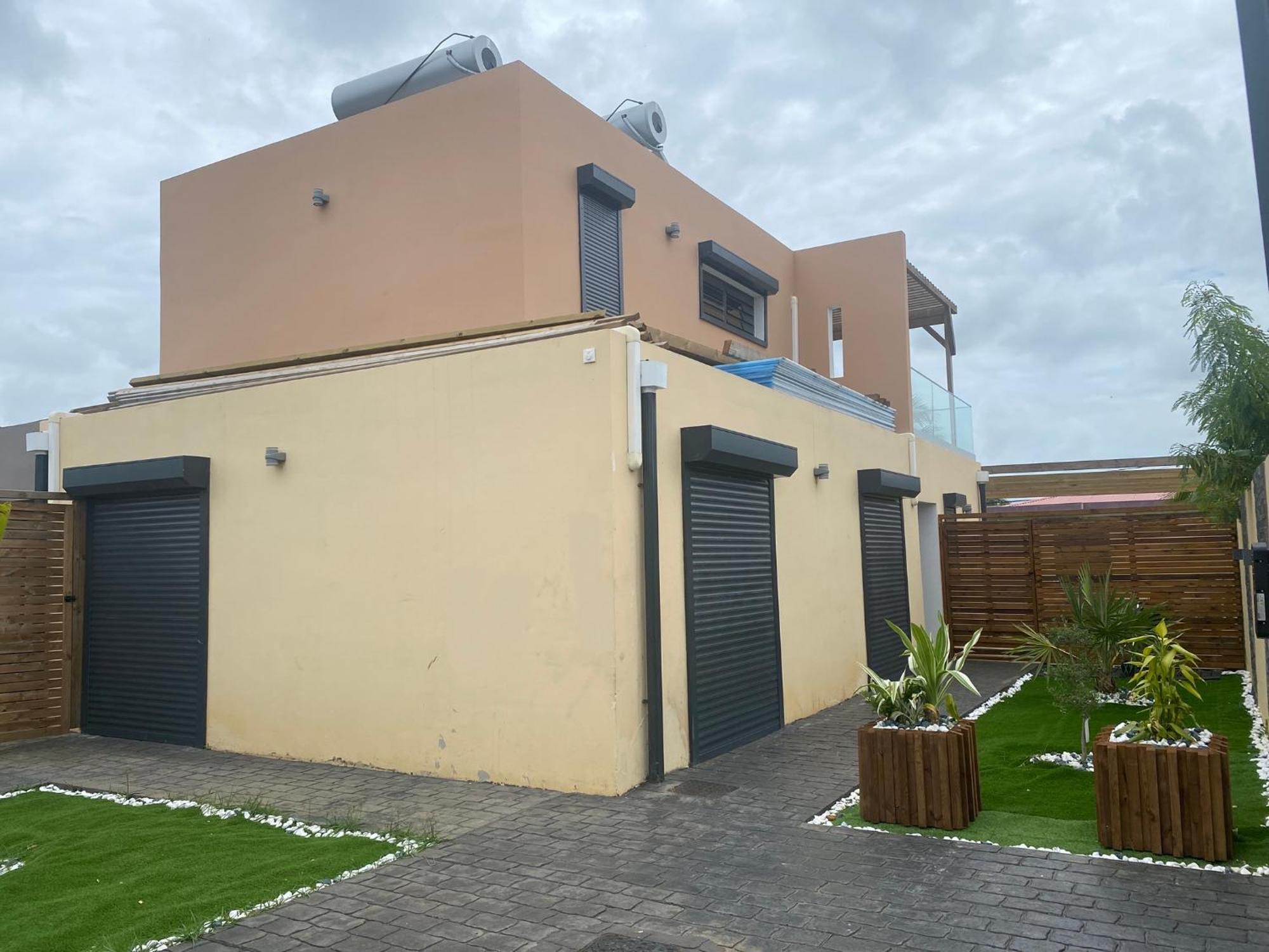 Villa Jasmin Standing Piscine Chauffee 4 Ch 9 Pers Baie-Mahault Bagian luar foto